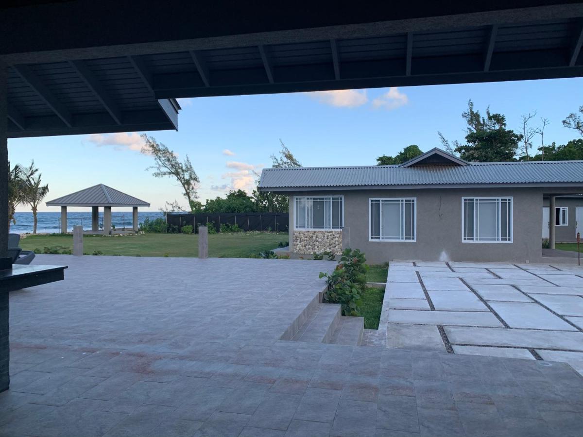 Soak'D Pineapple Villa Berrydale Екстер'єр фото